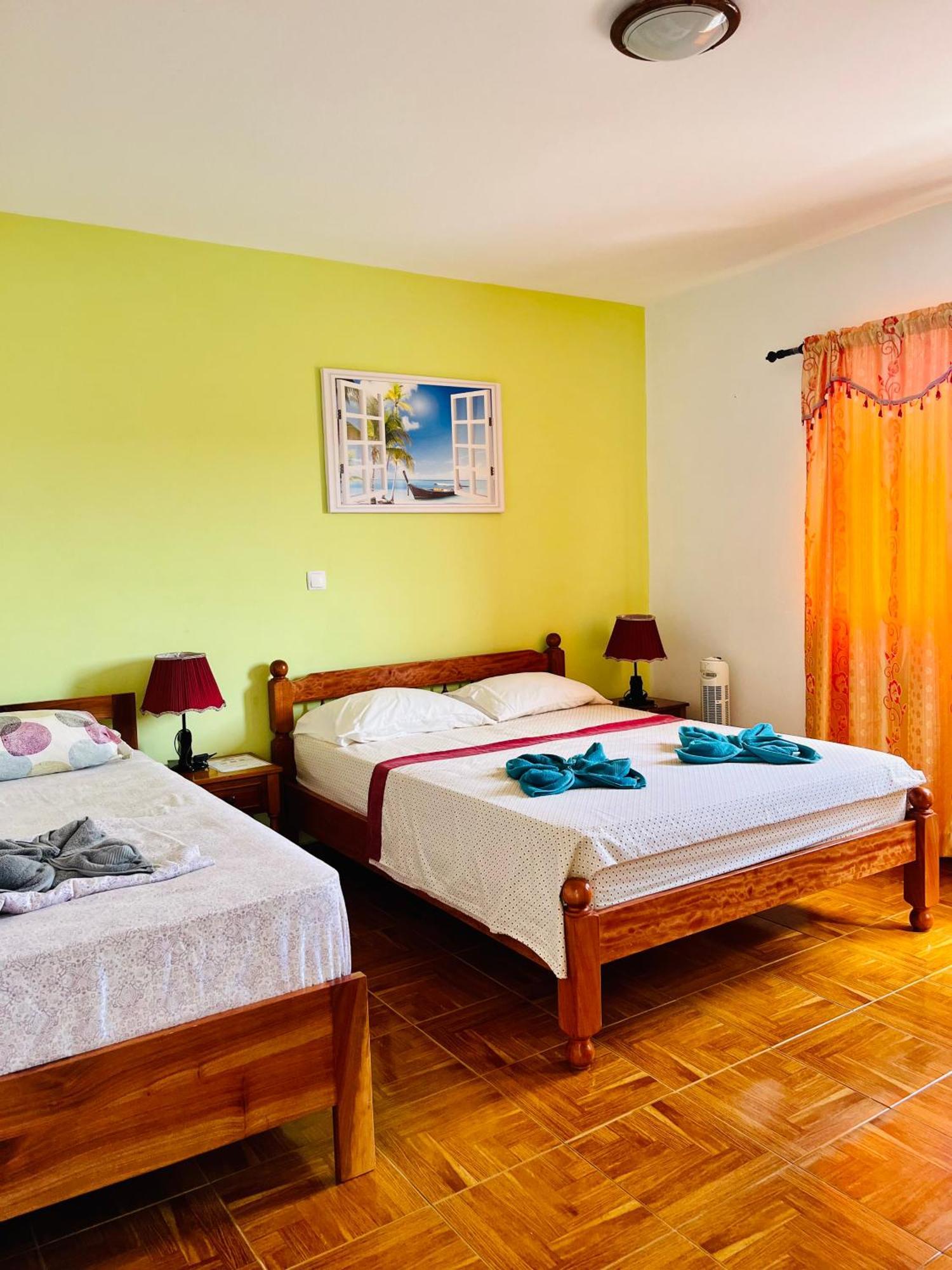 Casa Bb&Djassi Bed and Breakfast Ponta Do Sol Exteriör bild